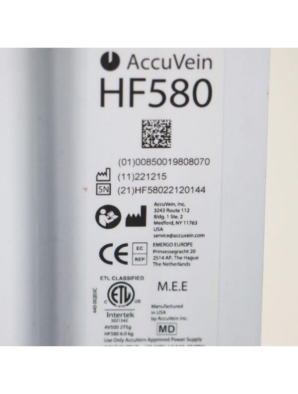AccuVein Vein Finder HF580 Illuminator Rolling Stand AV500 Handpiece HP