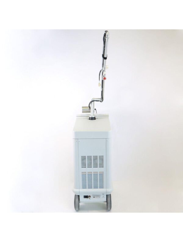 2015 Focus NaturaLaseEr Erbium 2940 Variable Laser Vaginal Rejuvenation System