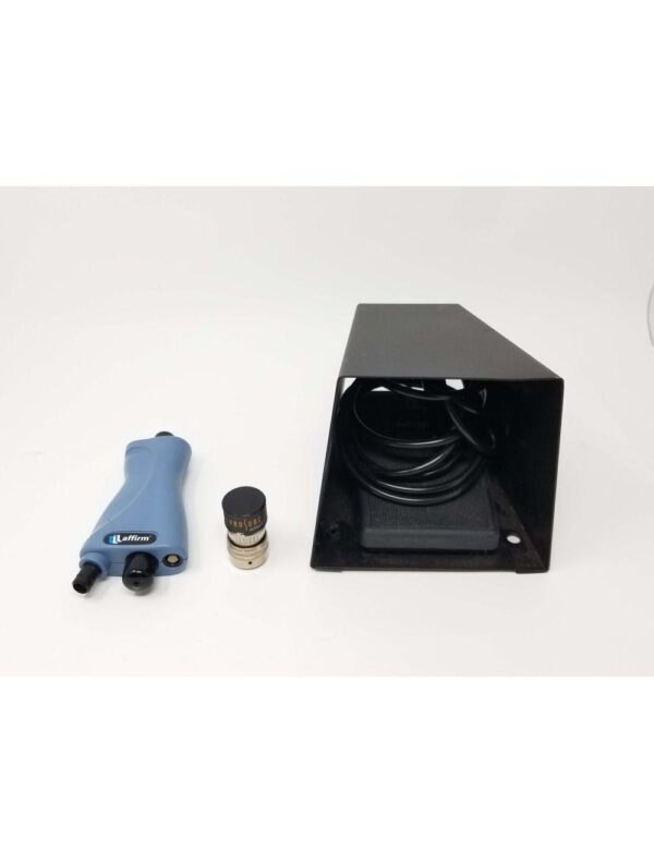 20240926042629-66f4e2758dff0.jpg Cynosure Affirm Multiplex MPX 1320/1440 Skin Rejuvenation Laser w/ IPL Handpiece