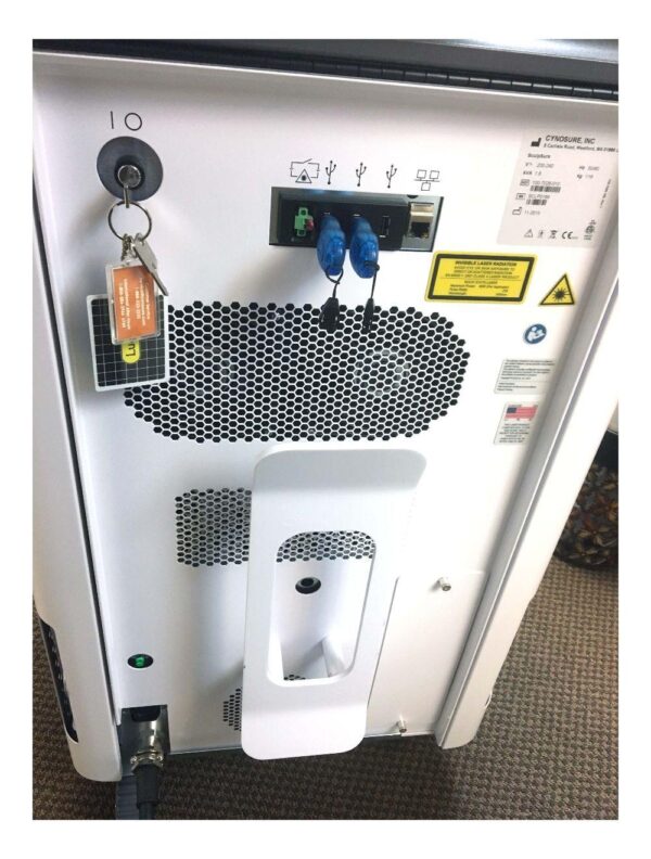 2015 Cynosure SCULPSURE 1060 nm Diode Laser Lipolysis Body Contour Reduce Fat