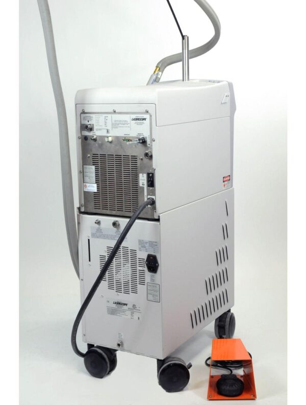 2002 Laserscope Lyra Nd:YAG Laser w CoolSpot 10mm Hand Piece Hair Removal / Vein