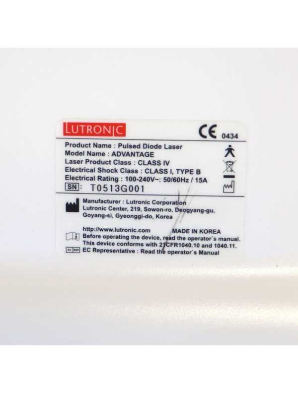 2013 Lutronic Advantage 805nm Diode Laser System Hair Removal & D3-800 Handpiece