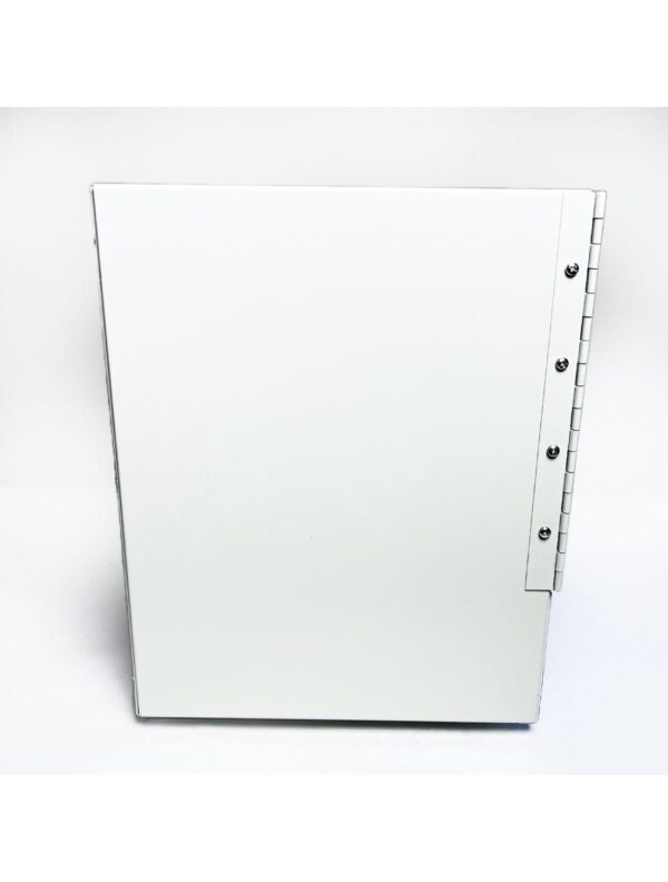 VWR Mini Incubator 97025-630 Temperature Control Microbiology Haematology