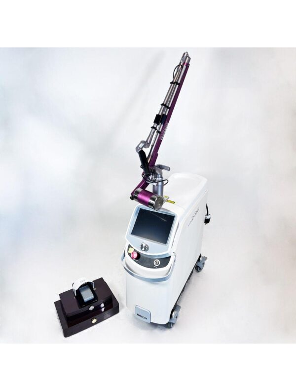 2018 Bison Lucid Q-PTP Nd:YAG Q-Switch Laser System 532nm / 1064nm