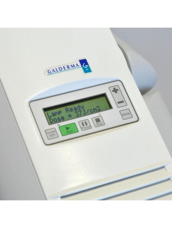 Galderma Aktilite CL128 Healthcare Lamp Red Light Energy 128 Diodes Dermatology
