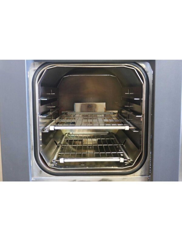 Steris AMSCO Century V-116 Prevac Steam Sterilizer 16x16x26" & Water Conditioner