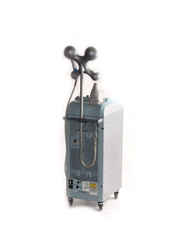 2004 Cutera XEO Laser System IPL Nd:YAG 1064 Hair Removal HR