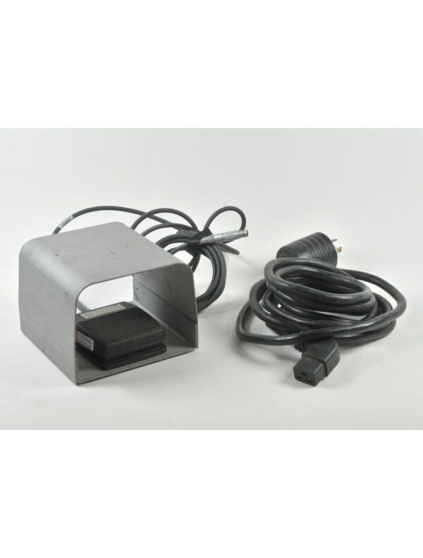 2008 Cutera Xeo Skin Resurfacing Rejuvenation Nd:YAG Laser System US220XEO