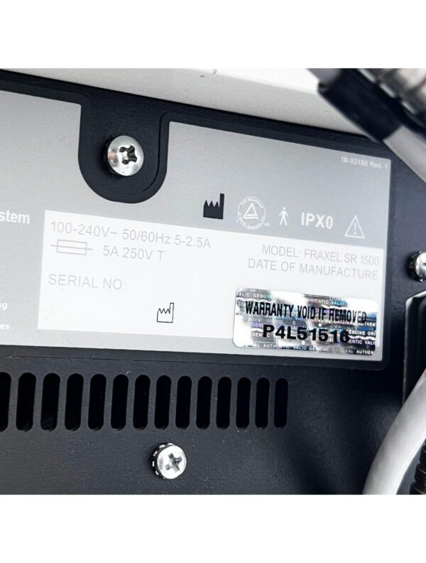 20240926081313-66f51799a7752.jpg Fraxel Reliant SR 1500 Surgical Laser With Zimmer Cryo 6 Cooling System