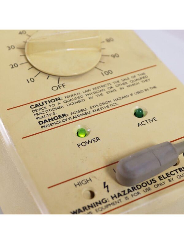 Birtcher Hyfrecator Solid State 733 ESU Electrosurgical Unit 733-FS (1984)