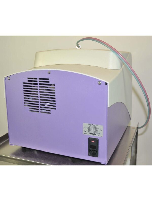 20240926084817-66f51fd18da7f.jpg DermaMed MegaPeel Crystal Microdermabrasion Mega Peel Platinum Series