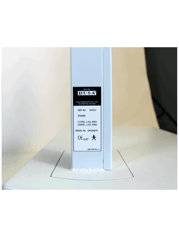 20240926093045-66f529c5b27a8.png DUSA Pharmaceuticals Blue Light Photodynamic Therapy Acne Control Blu-U