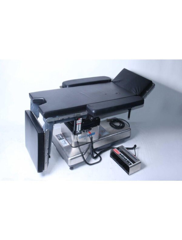 2003 Steris Amsco 3085 SP Hydraulic Surgical Table Foot & Hand Control Armboards
