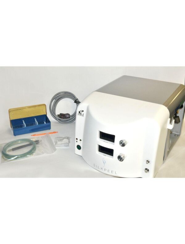 20240926103752-66f53980d75e5.jpg eMed SilkPeel DermalInfusion Skin Exfoliation Facial Silk Peel REFURBISHED A0112