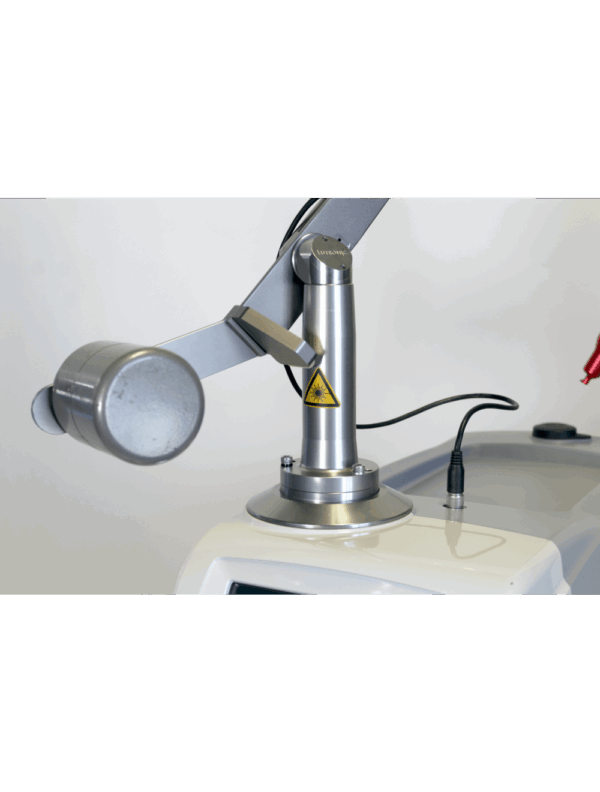 2011 Lutronic Spectra Dual Pulsed Nd YAG Laser Class IV