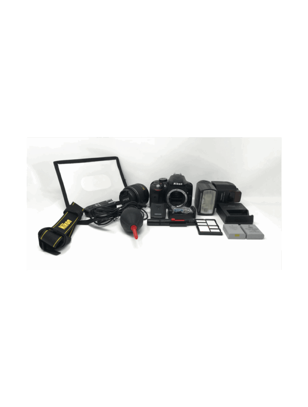Nikon D3300 Digital Camera DSLR DX VR 18-55mm Flash w/ Accessories YN560 IV