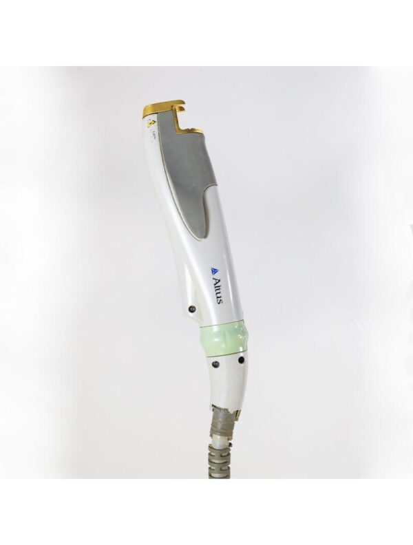 2005 Cutera Coolglide Xeo Laser Nd Yag 1064nm Skin Rejuvenation System US110XEO
