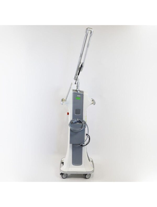2017 Syneron Candela CO2RE Intima Laser Wrinkle Reduction Skin Resurfacing System