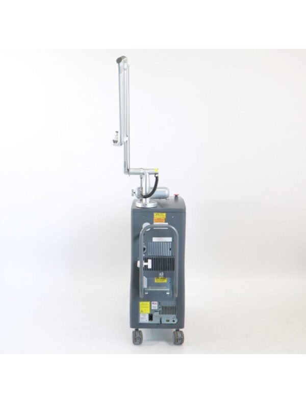 2014 Hoya ConBio MedLite C6 Q-Switched Laser Tattoo Removal 1064nm DEMO Unit