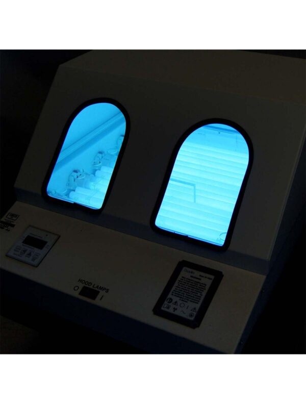 20240926155907-66f584cb2878c.jpg Daavlin M Series Phototherapy Light Therapy Hands and Feet Duo Light-Boxes Unit