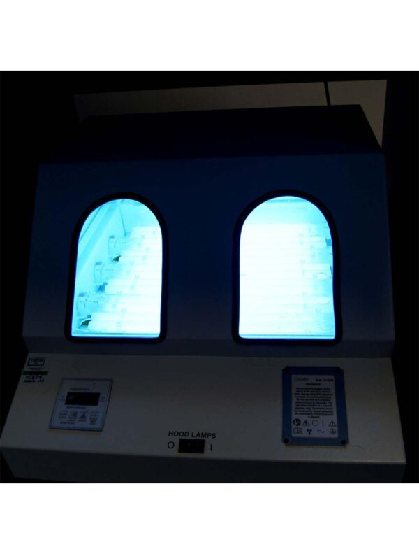 20240926155914-66f584d20edc3.jpg Daavlin M Series Phototherapy Light Therapy Hands and Feet Duo Light-Boxes Unit