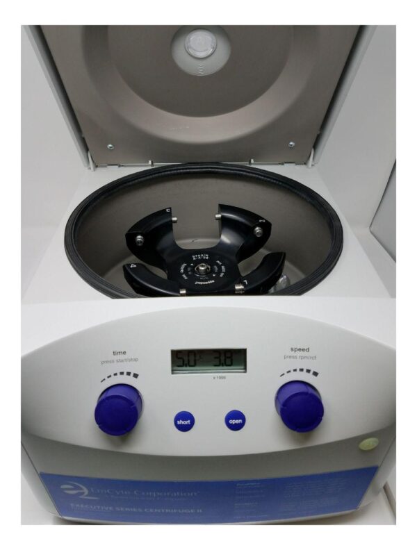 20240926160612-66f5867491863.jpg EmCyte Corporation Executive Series Centrifuge II Pure PRP Blood Plasma Marrow