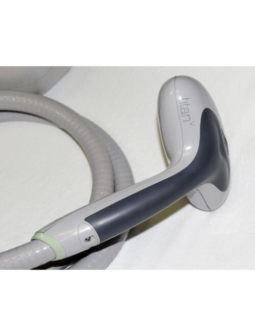 Cutera Titan V Handpiece Xeo Coolglide Laser IPL Wrinkles Acne Scars - NEW LAMP!