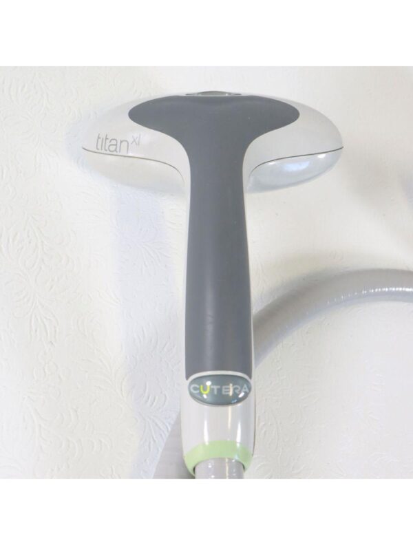 Cutera Xeo Laser Titan XL IPL Handpiece HP Skin Tightening Resurfacing 7000262T